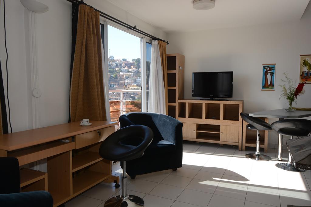 Aina Hotel Antananarivo Room photo